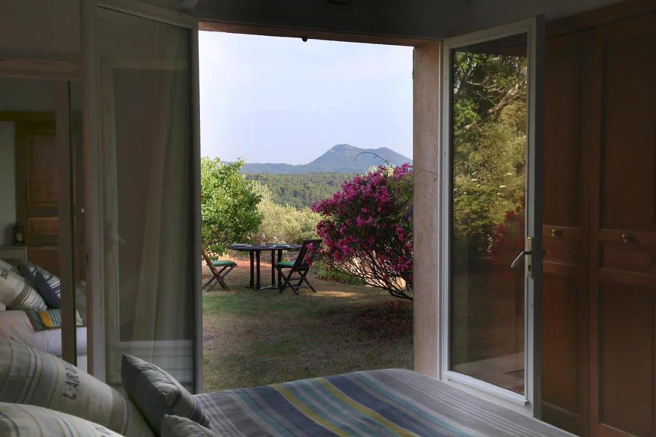 בית אירוח Tavernes Pantaiahomes - Clos De Susville - Vue Panoramique - Piscine - Jacuzzi